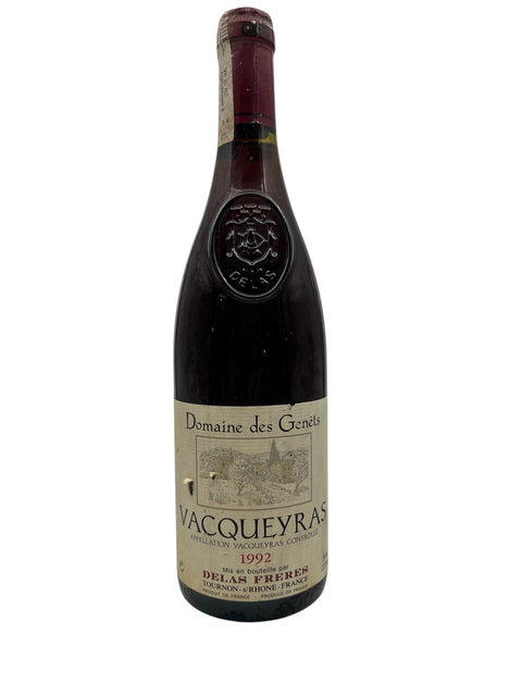 Flaska Vacqueyras Domaine des Genêts rött vin från 1992