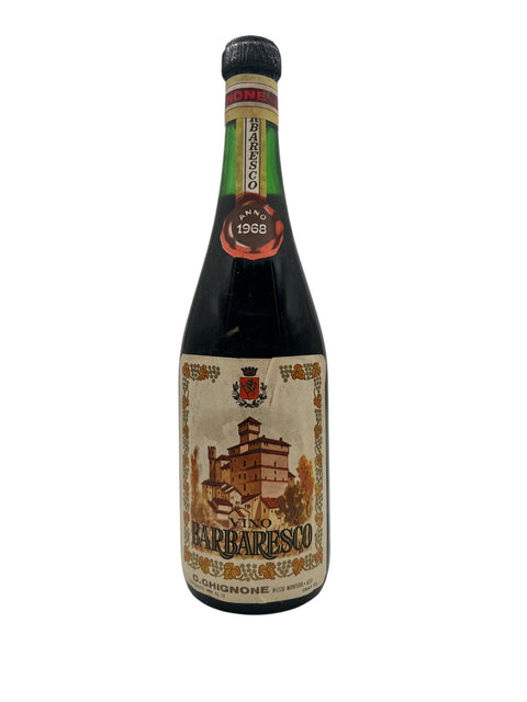 Flaska Barbaresco G. Chignone 1968 rött vin