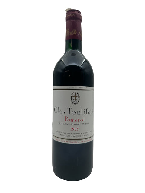 Flaska Clos Toulifaut Pomerol 1985 med vinetikett