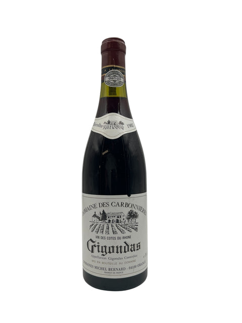 Flaska Gigondas Domaine des Carbonnieres 1985 rött vin