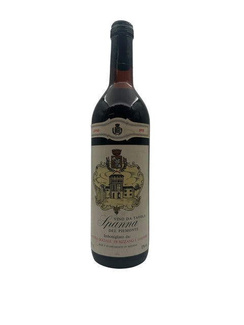 Flaska Spanna rött vin 1978 från Piemonte