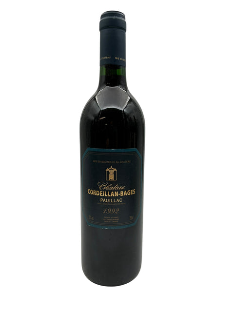 Flaska Château Cordeillan-Bages rött vin från 1992