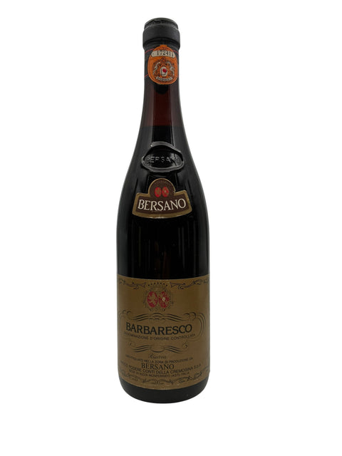 Flaska Barbaresco Bersano 1975 med brun etikett