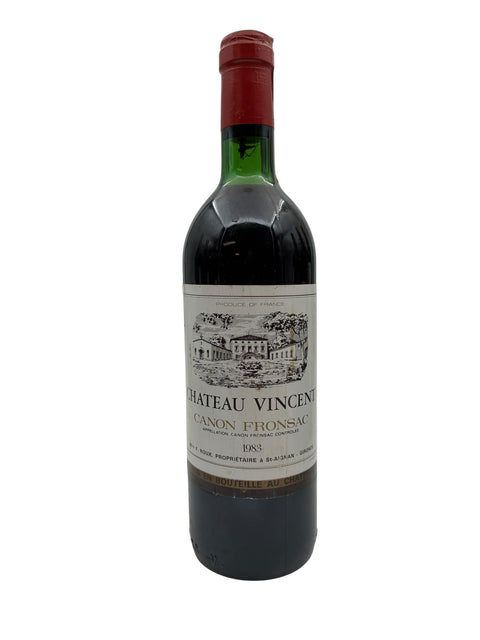 Flaska av Chateau Vincent Canon Fronsac 1983 rödvin