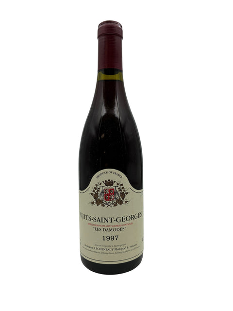 Flaska Les Damodes Domaine Lécheneaut 1997 rött vin