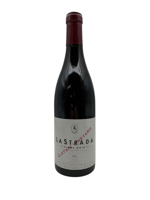 Flaska La Strada Fromm rött vin 2001 från Marlborough