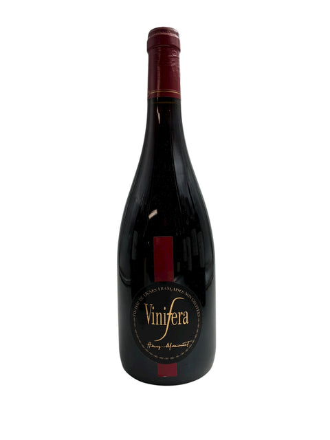 Vinifera Henry Marionnet flaska med djupröd färg