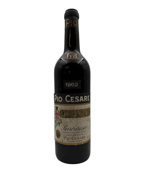 Flaska Barbaresco Pio Cesare årgång 1962