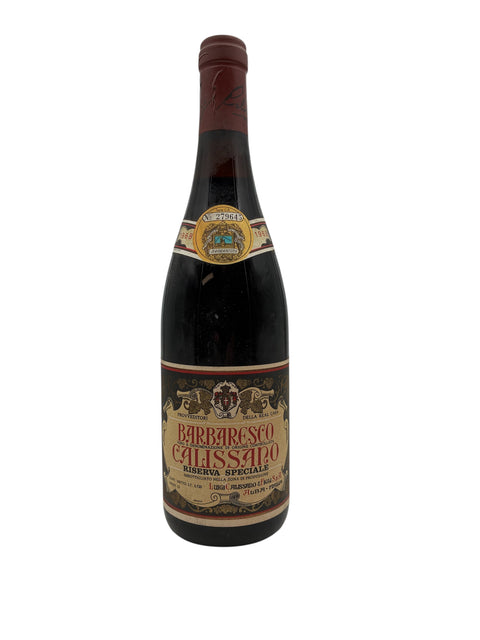 Flaska Barbaresco Luigi Calissano rött vin från 1968