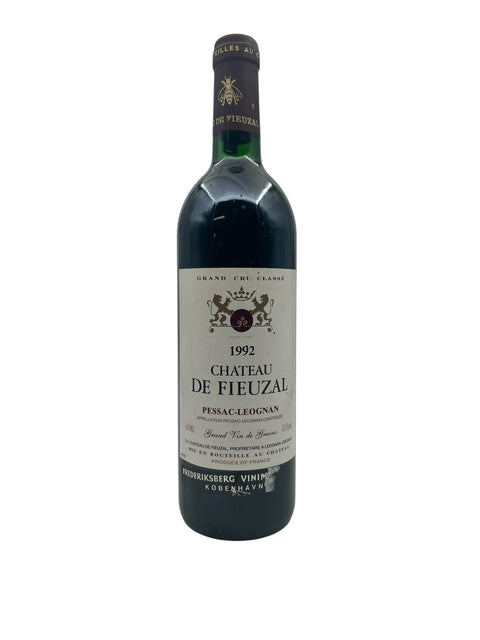 Flaska Chateau de Fieuzal rött vin 1992 från Pessac-Léognan