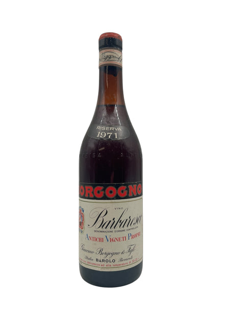 Flaska Barbaresco 1971 från Giacomo Borgogno