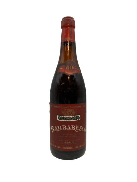 Flaska Barbaresco Giordano rött vin från 1980