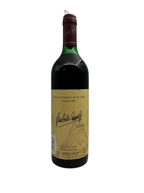 Flaska Intimo Humberto Canale rött vin från 1983