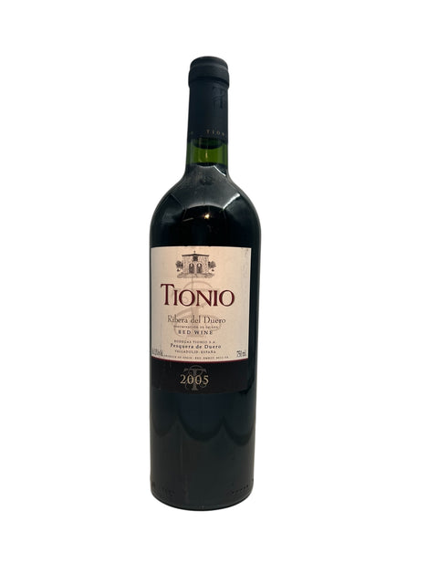 Tionio rött vin från Ribera del Duero årgång 2005 flaska