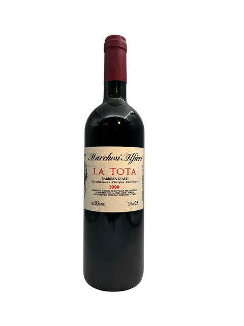 Flaska La Tota rött vin från Marchesi Alfieri årgång 1999