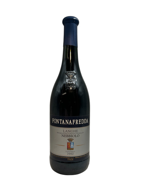 Flaska med Langhe Nebbiolo Fontanafredda 2002