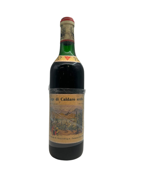 Flaska Lago di Caldaro valt rött vin från 1970