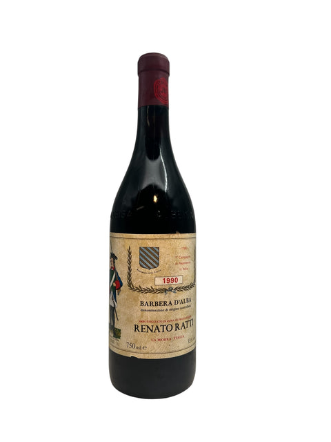 Flaska Barbera d'Alba Renato Ratti 1990 rött vin