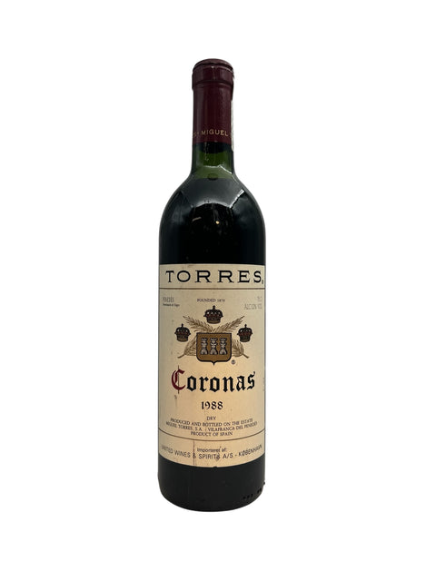 Flaska Coronas Torres rött vin från 1988