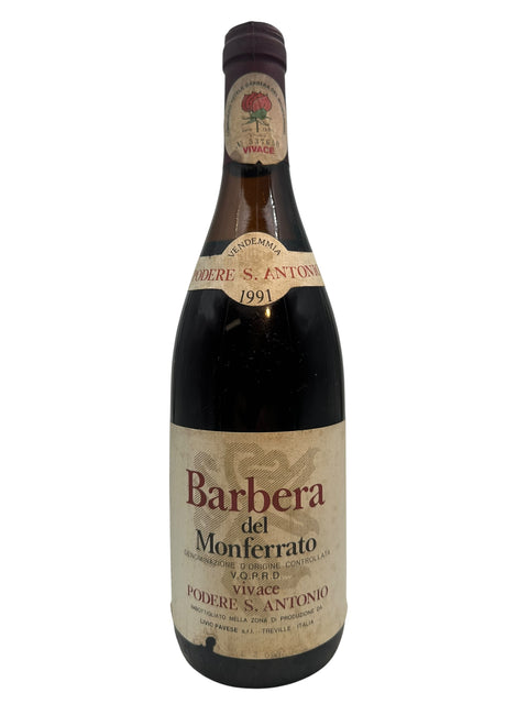 Flaska Barbera del Monferrato Podere S. Antonio 1991 rött vin